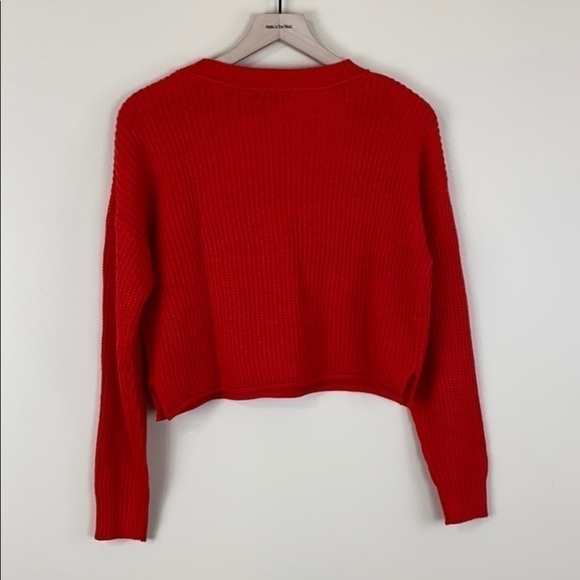 𝅺NWT  slightly cropped sweater - Picture 7 of 7
